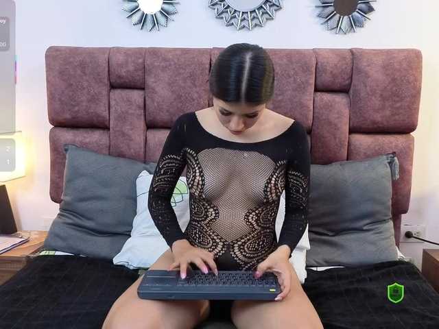 LiliOpal live cam on BongaCams