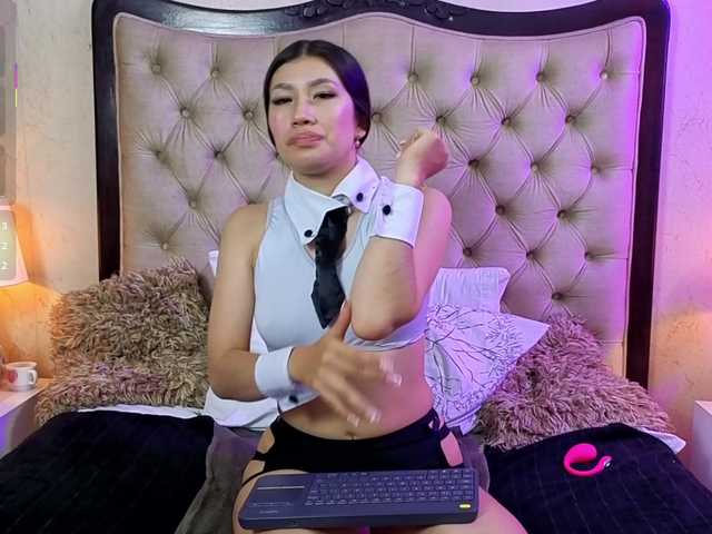 LiliOpal live cam on BongaCams