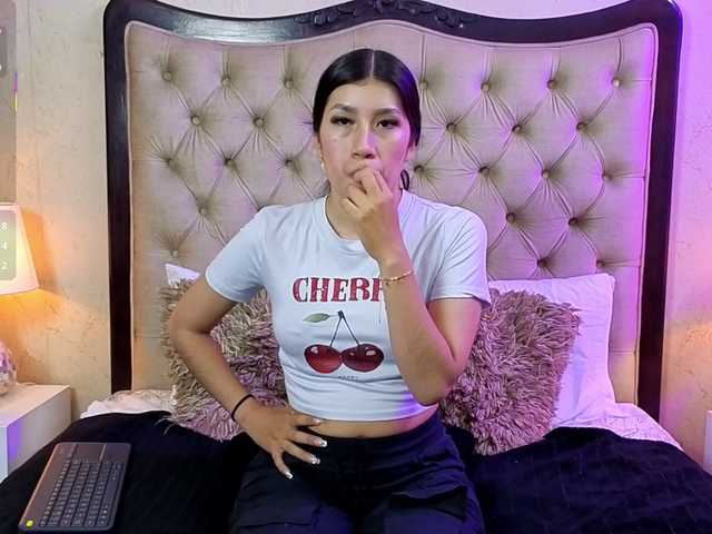 LiliOpal live cam on BongaCams