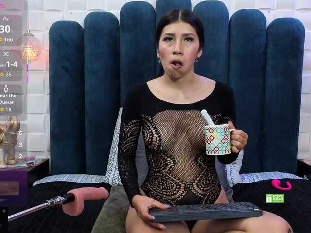 LiliOpal live cam on BongaCams