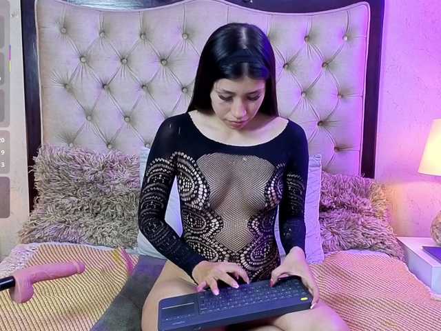 LiliOpal live cam on BongaCams