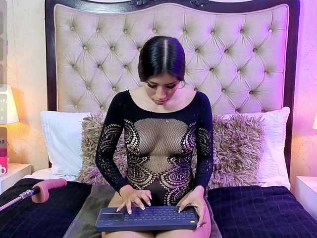 LiliOpal live cam on BongaCams