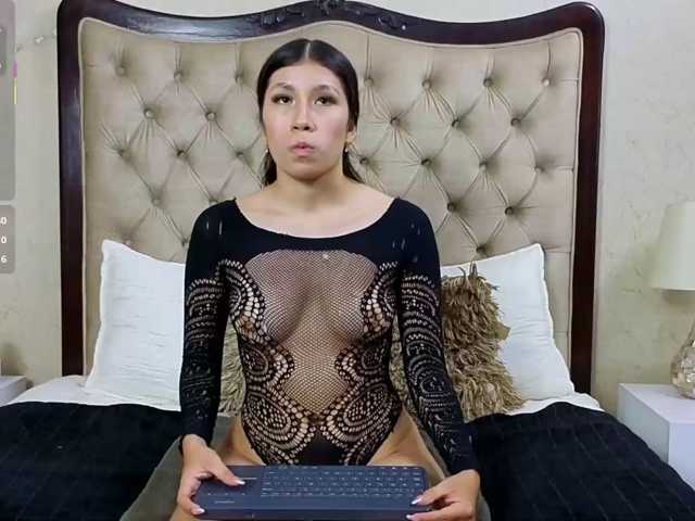 LiliOpal live cam on BongaCams