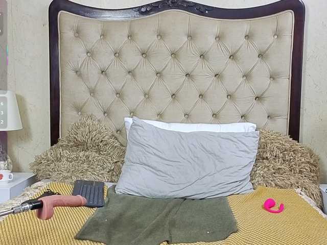 LiliOpal live cam on BongaCams