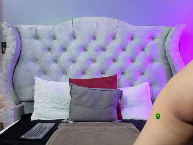 LiliOpal live cam on BongaCams