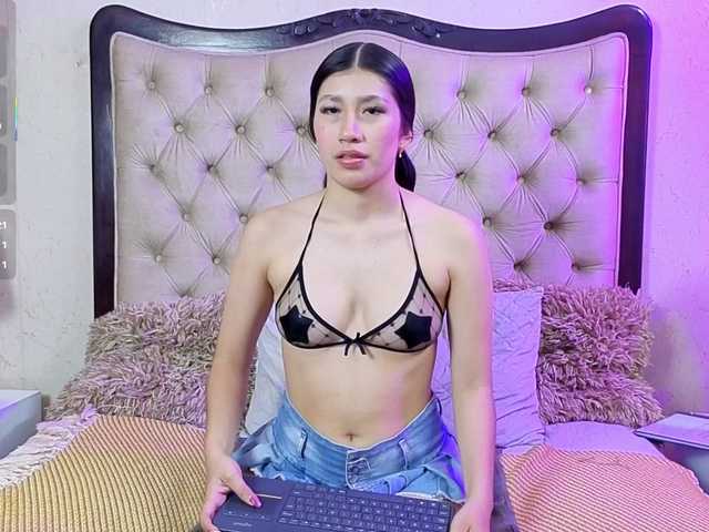 LiliOpal live cam on BongaCams