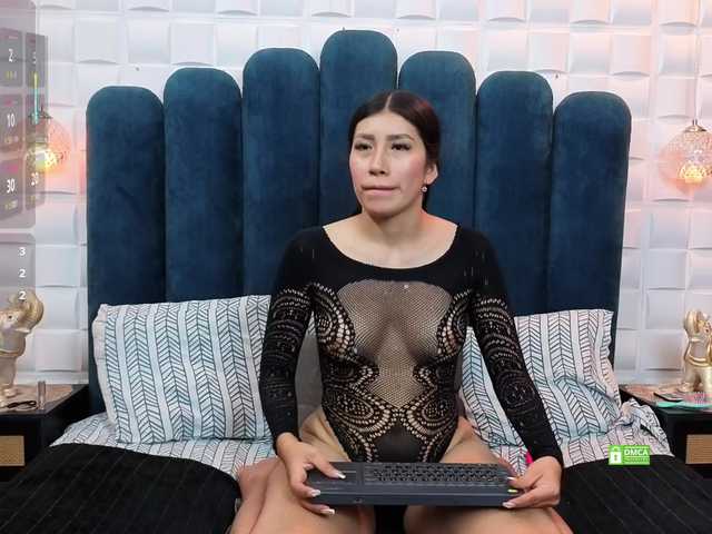 LiliOpal live cam on BongaCams