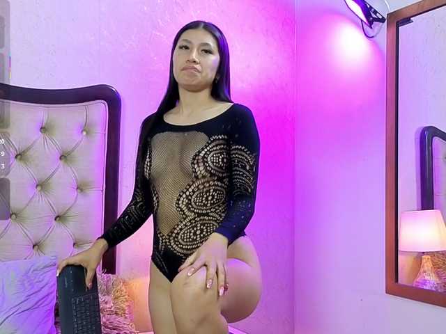 LiliOpal live cam on BongaCams