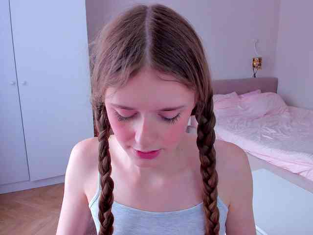 YamatoBrodsky1 Live Webcam on BongaCams