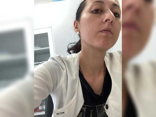 MiaTorres live cam on BongaCams