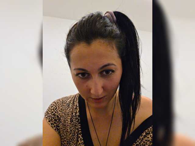 MiaTorres live cam on BongaCams