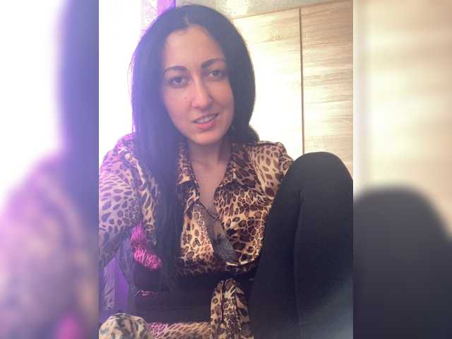 MiaTorres live cam on BongaCams