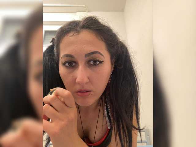 MiaTorres, en directo ahora en BongaCams