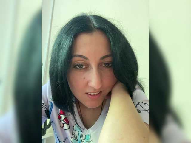 MiaTorres live cam on BongaCams