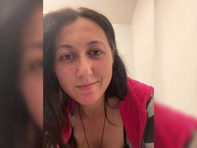 MiaTorres live cam on BongaCams