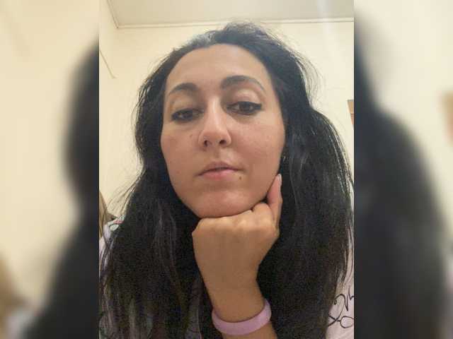 MiaTorres live cam on BongaCams