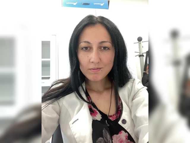 MiaTorres live cam on BongaCams