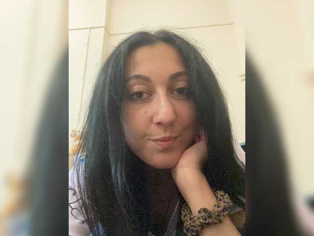 MiaTorres live cam on BongaCams