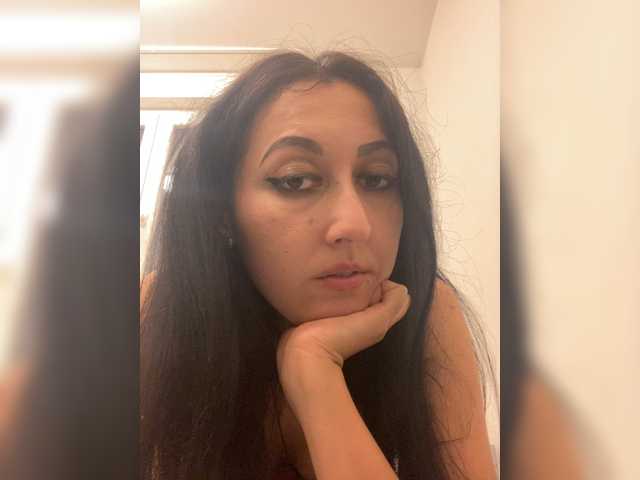 MiaTorres, en vivo ahora en BongaCams