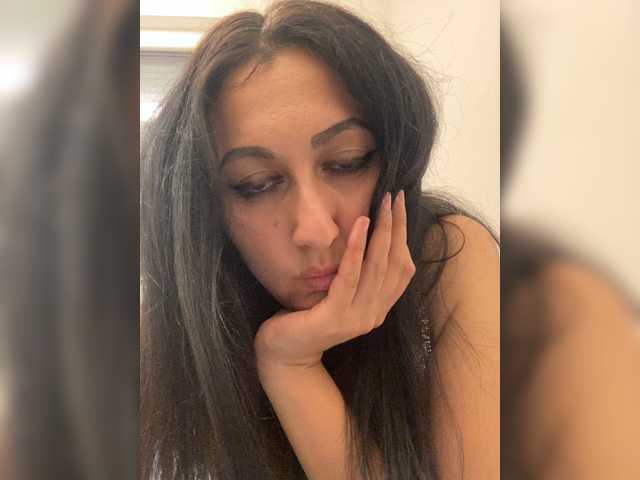 MiaTorres, en vivo ahora en BongaCams