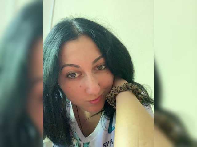 MiaTorres live cam on BongaCams