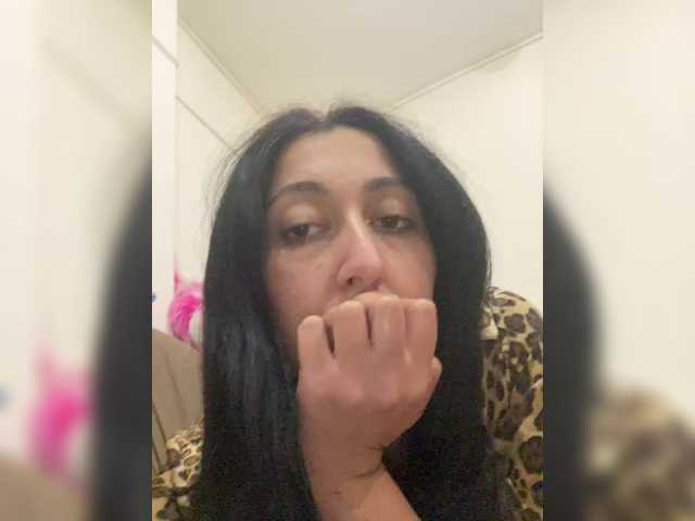 MiaTorres live cam on BongaCams