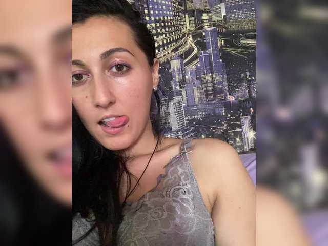 MiaTorres