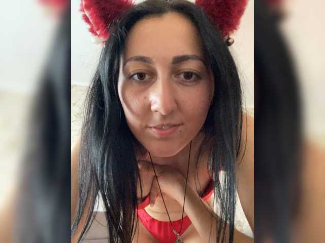 MiaTorres live cam on BongaCams