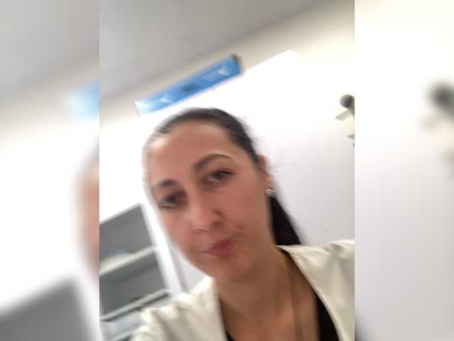 MiaTorres live cam on BongaCams