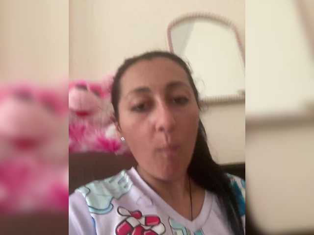 MiaTorres Live Cam on BongaCams