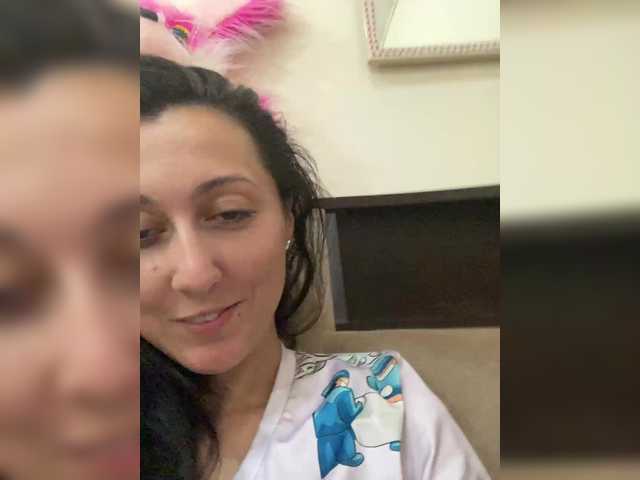 MiaTorres live cam on BongaCams