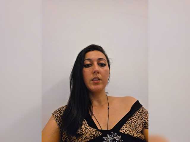 MiaTorres live cam on BongaCams