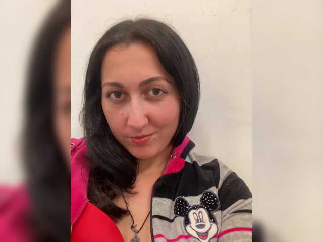 MiaTorres, 31 y/o - Live Cam on BongaCams