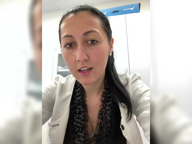 MiaTorres live cam on BongaCams