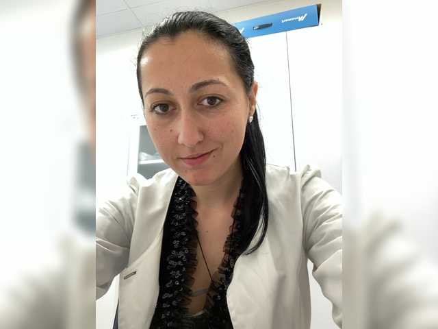 MiaTorres live cam on BongaCams
