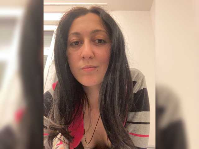 MiaTorres live cam on BongaCams