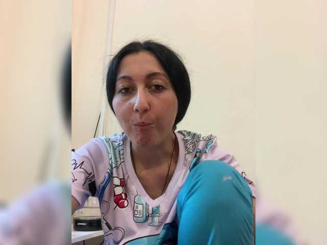 MiaTorres live cam on BongaCams