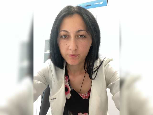 MiaTorres live cam on BongaCams