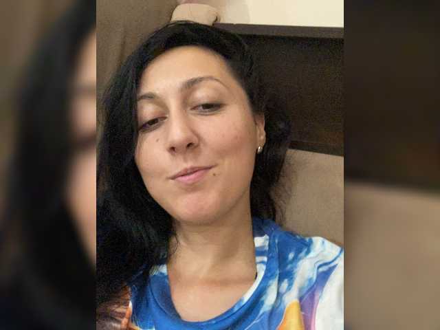 MiaTorres live cam on BongaCams