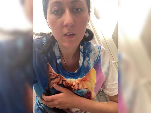 MiaTorres live cam on BongaCams