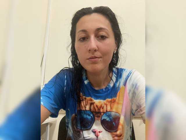 MiaTorres live cam on BongaCams