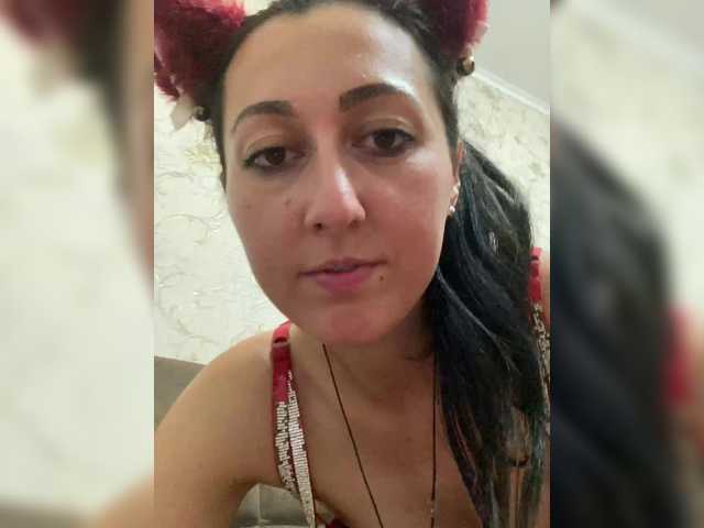 MiaTorres live cam on BongaCams