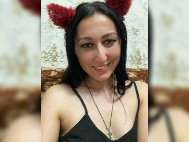 MiaTorres live cam on BongaCams