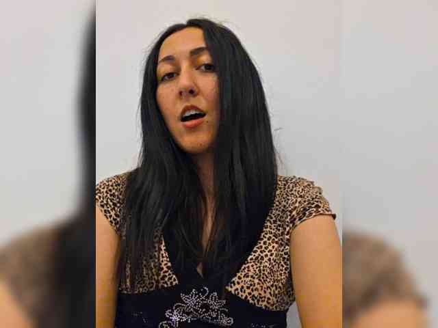 MiaTorres MiaTorres