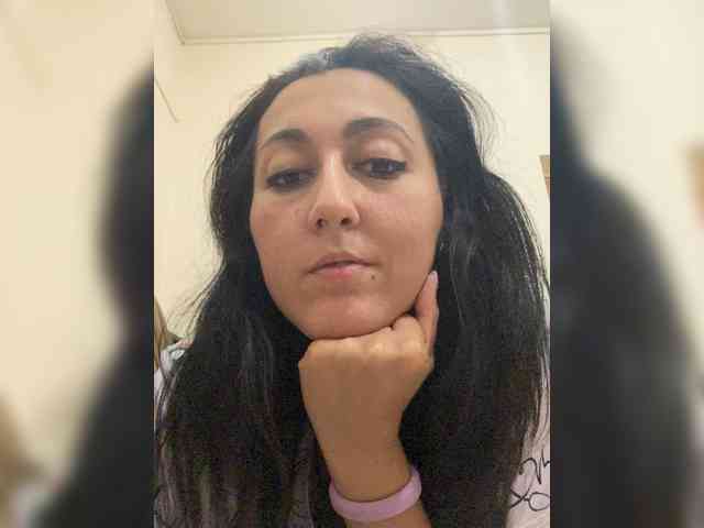 MiaTorres