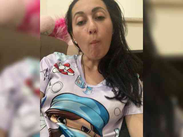 MiaTorres MiaTorres