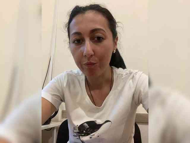 MiaTorres MiaTorres