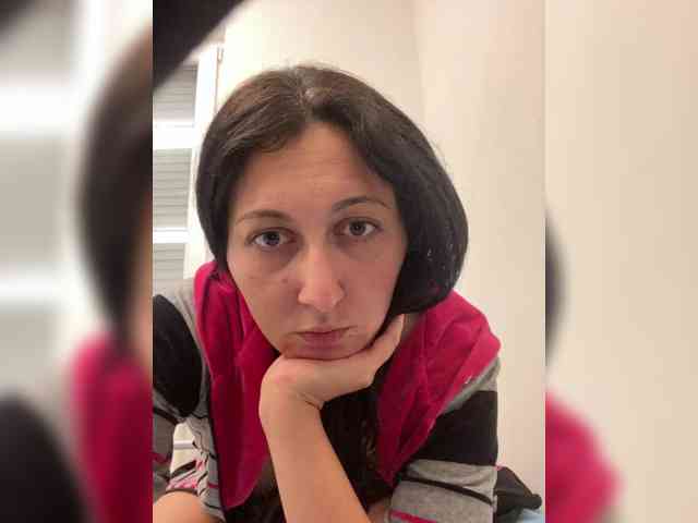 MiaTorres MiaTorres