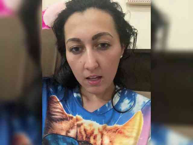 MiaTorres MiaTorres