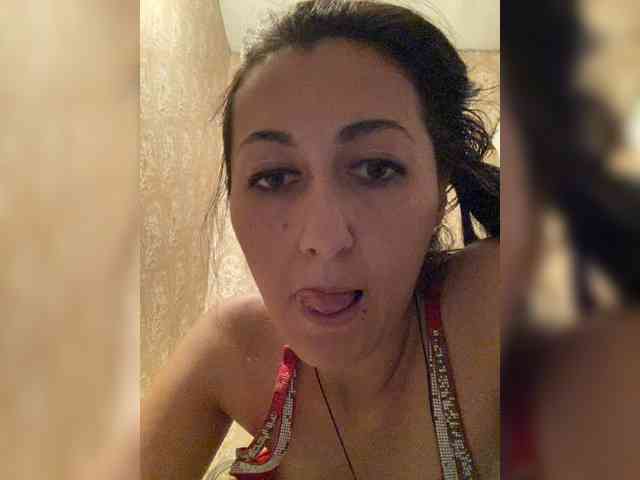 MiaTorres MiaTorres